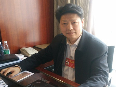 哈三中学生提案提交全国政协会议